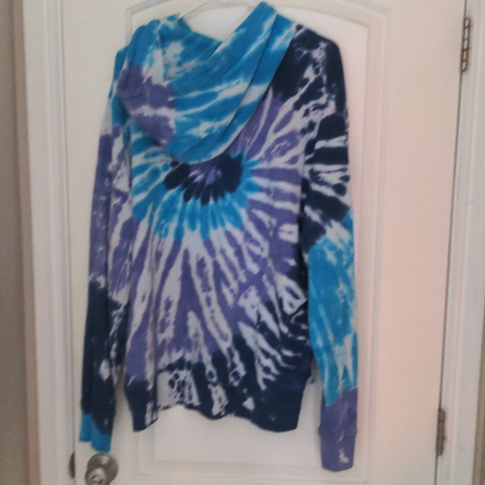 Levi's Tie-Dye Sweatshirt - Picture 3 of 4